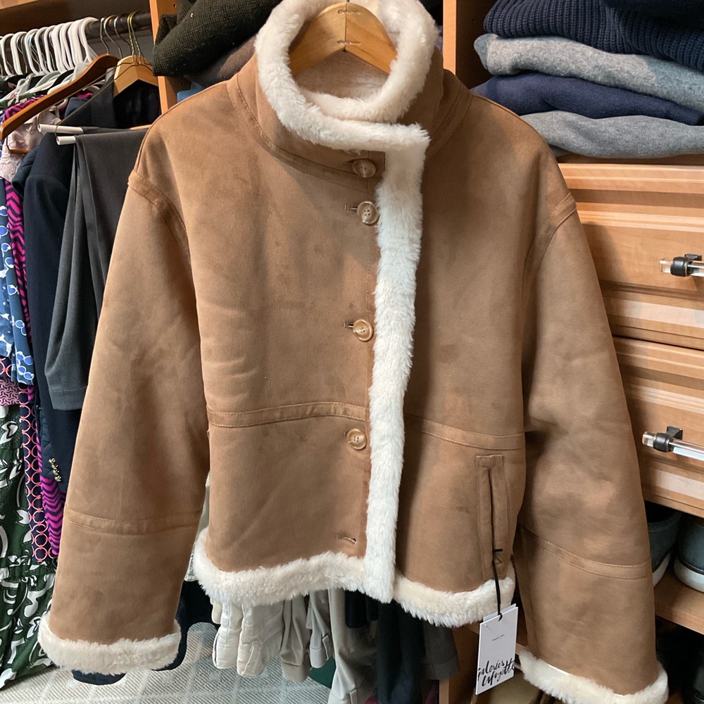 TSITP Cropped Shearling Jacket